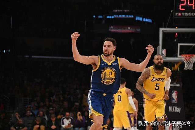  勇士主场大胜湖人，库里单节轰下二十一分