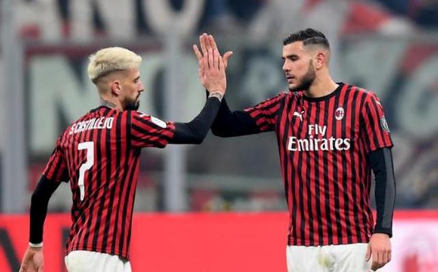  AC米兰边路突破犀利创造多次绝佳得分机会